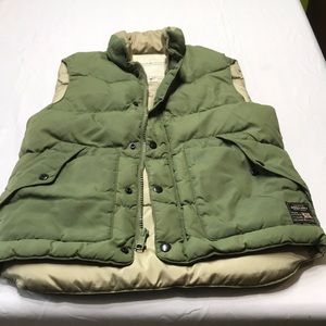 Men’s Ralph Lauren vest size small 170//92A.